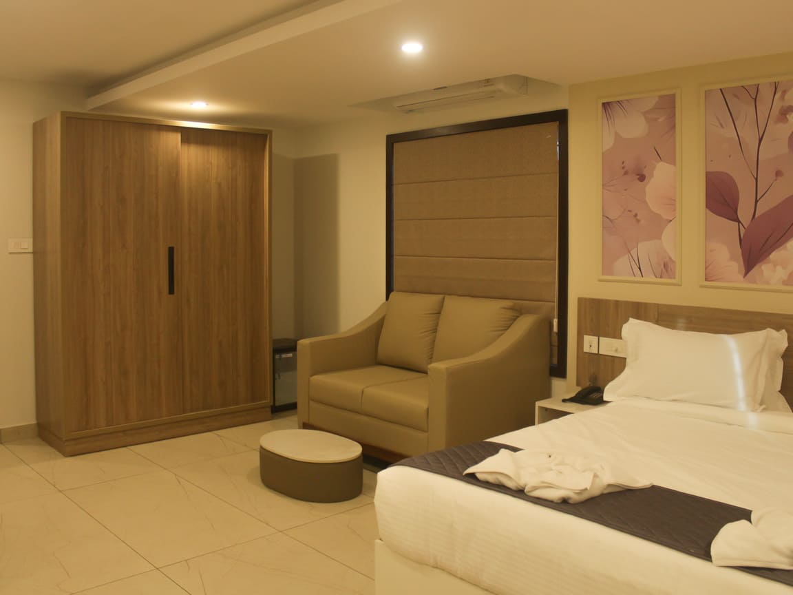 Premium In-Room Furnishings