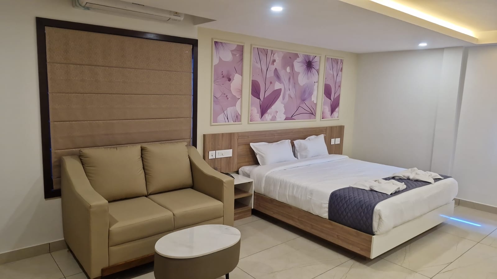 Suite Room